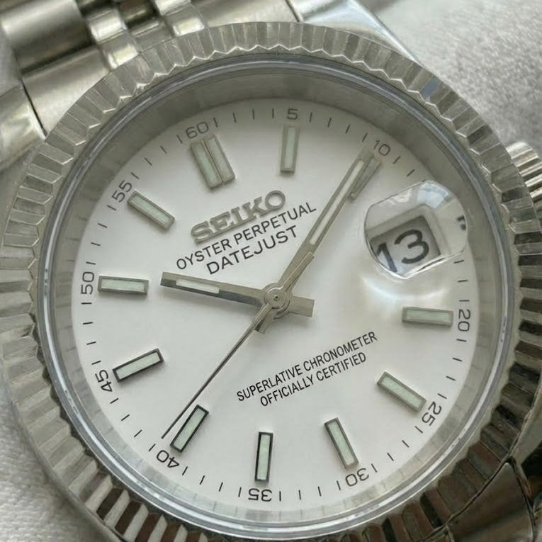 DIAL WHITE