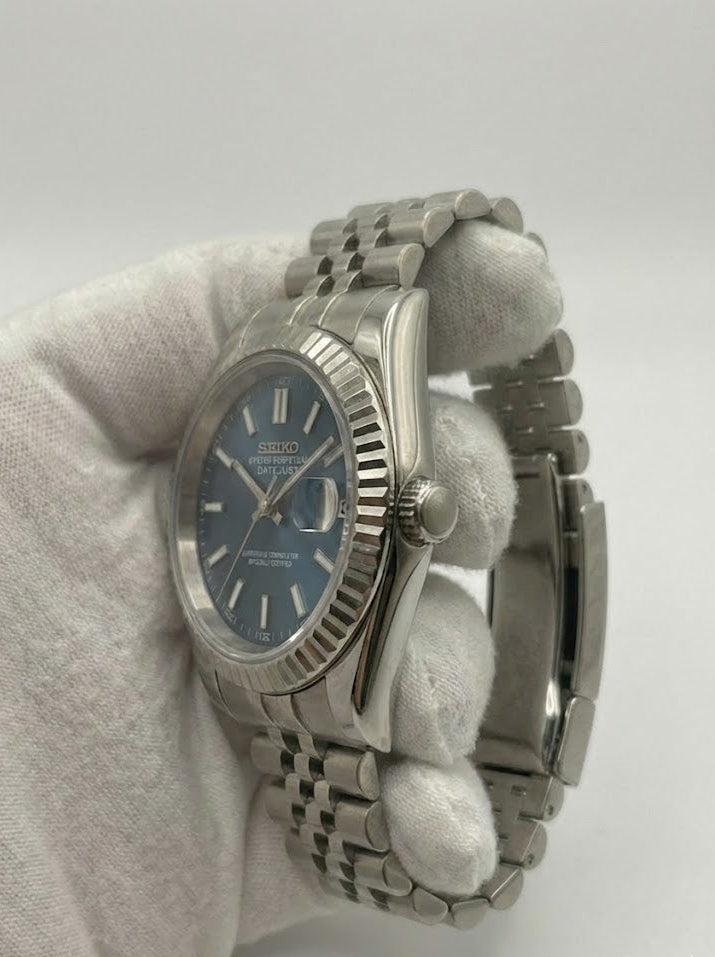DIAL BLUE