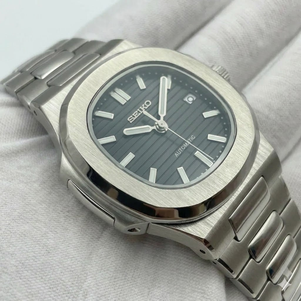 dial black