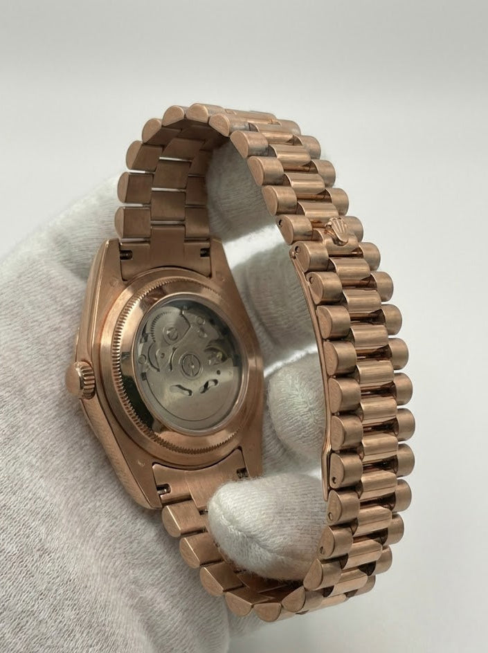 DIAL ROSE GOLD