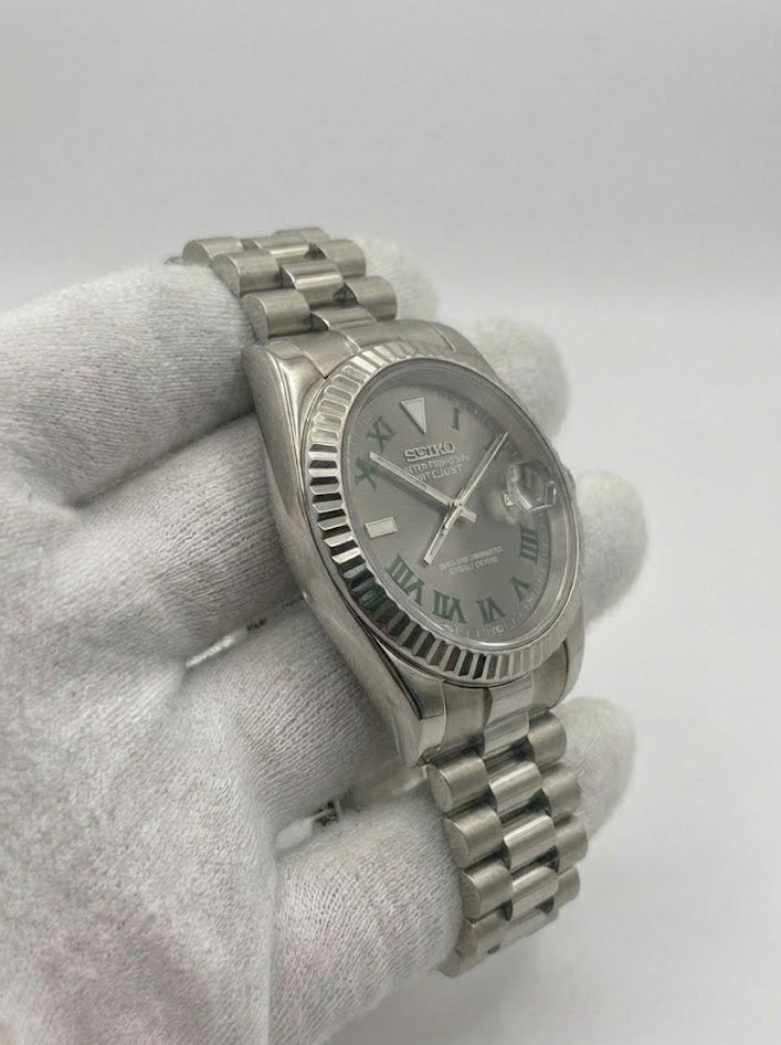ROMAN DIAL SILVER