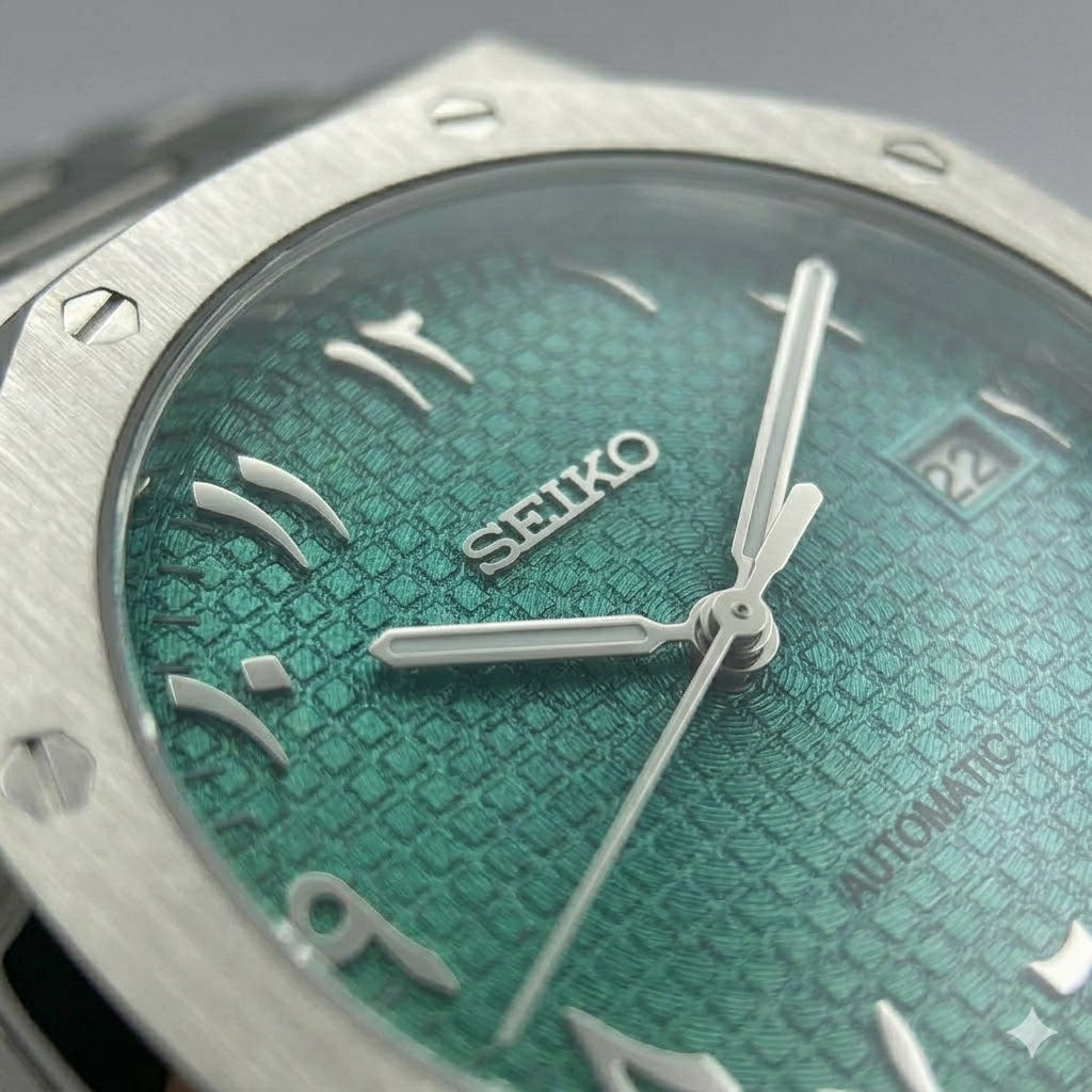 green arabic dial