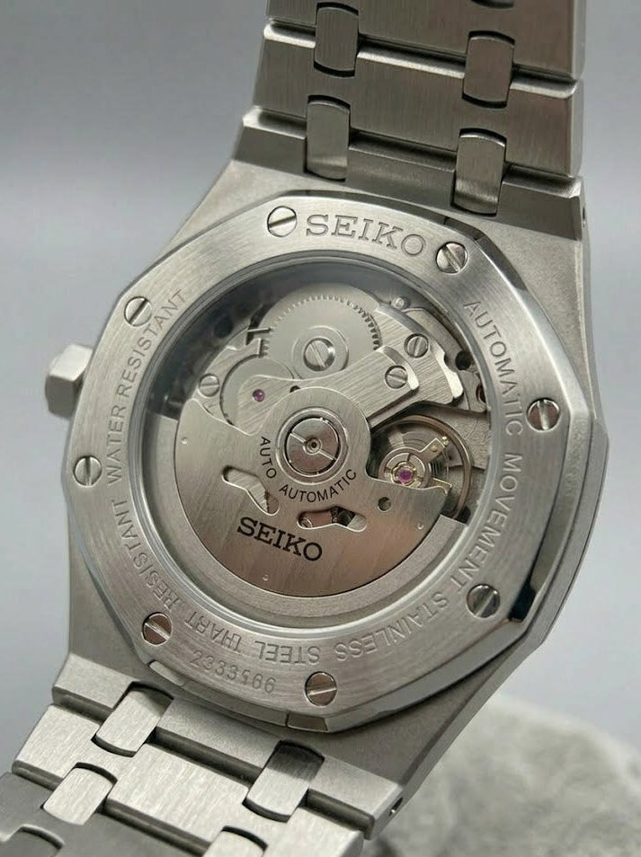 green arabic dial